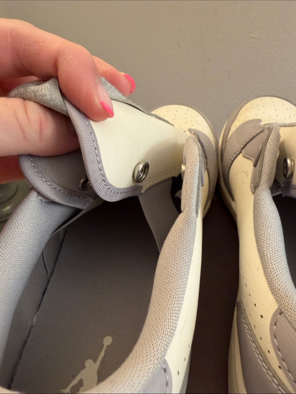 Nike Air Jordan 1 Retro Low Slip in the Atmosphere Grey colorway - Picture 5 of 8